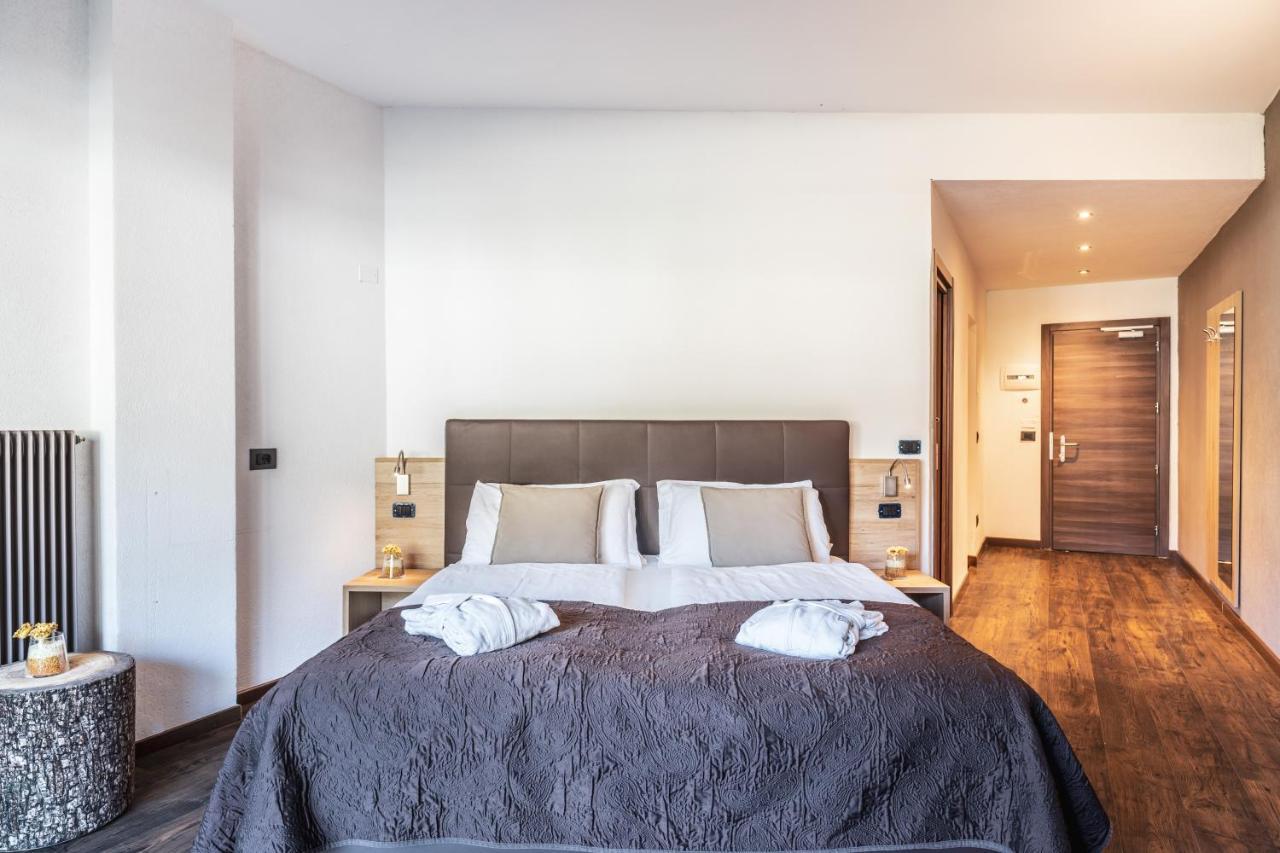 Residence Anda Pozza di Fassa Bagian luar foto