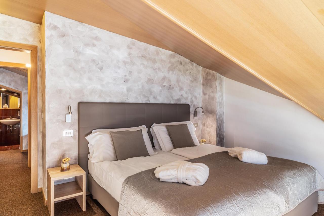 Residence Anda Pozza di Fassa Bagian luar foto